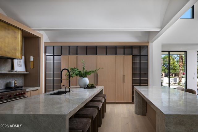 5717 E VIA LOS RANCHOS --, Paradise Valley, AZ 85253