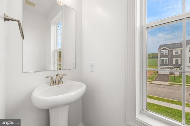 456 BRADFORD DRIVE, Red Lion, PA 17356