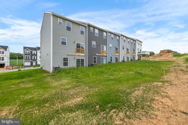 456 BRADFORD DRIVE, Red Lion, PA 17356