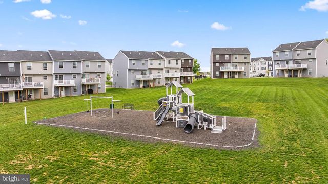 456 BRADFORD DRIVE, Red Lion, PA 17356