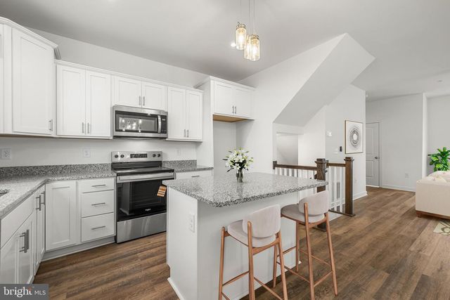 456 BRADFORD DRIVE, Red Lion, PA 17356