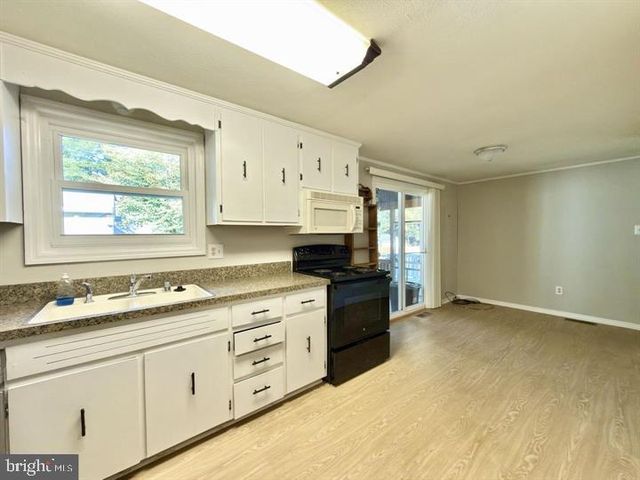 6806 BOB WHITE LN, Spotsylvania, VA 22553