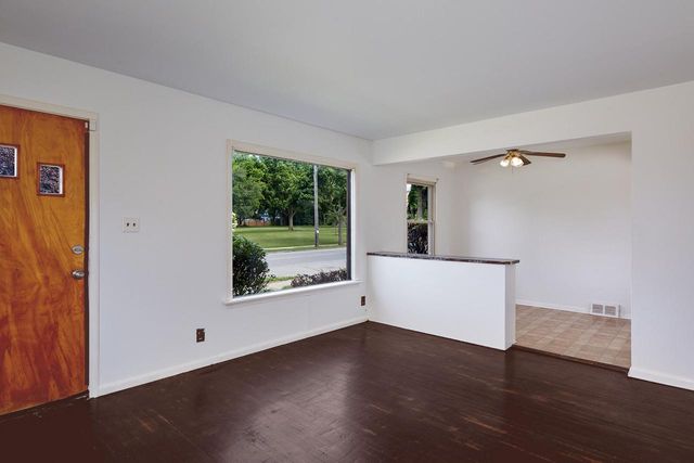 3683 S Clement AVENUE, Milwaukee, WI 53207