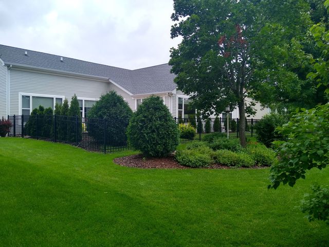 13189 W Essex Lane, Huntley, IL 60142