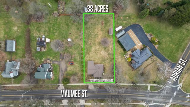 515 Maumee Street, Jonesville, MI 49250