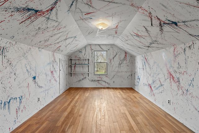 515 Maumee Street, Jonesville, MI 49250