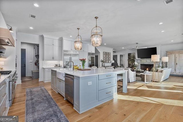 102 Owens Mill Place, Canton, GA 30115