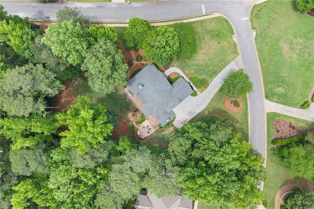 701 Hallbrook Court, Alpharetta, GA 30004