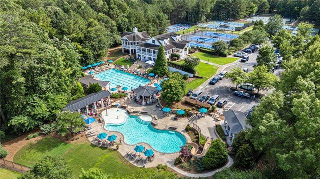 701 Hallbrook Court, Alpharetta, GA 30004