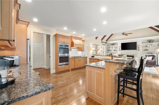 701 Hallbrook Court, Alpharetta, GA 30004
