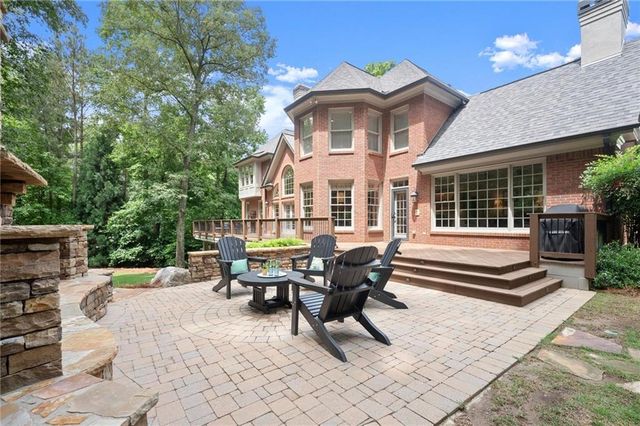 701 Hallbrook Court, Alpharetta, GA 30004