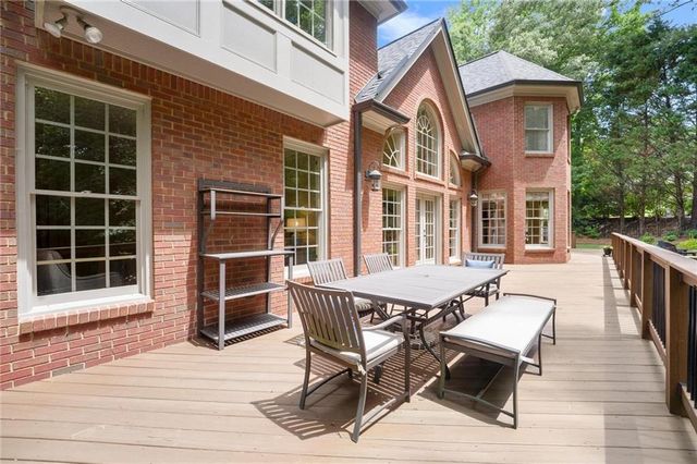 701 Hallbrook Court, Alpharetta, GA 30004