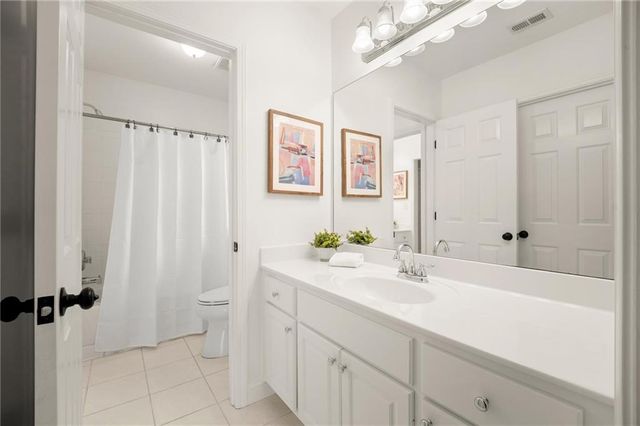 701 Hallbrook Court, Alpharetta, GA 30004