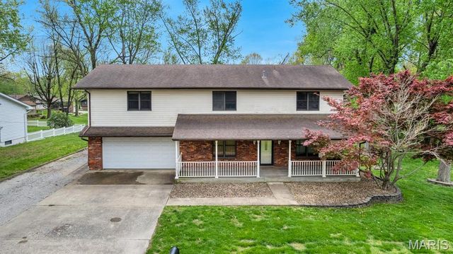 405 Junghans Drive, Collinsville, IL 62234