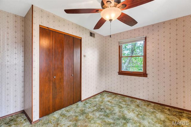 405 Junghans Drive, Collinsville, IL 62234