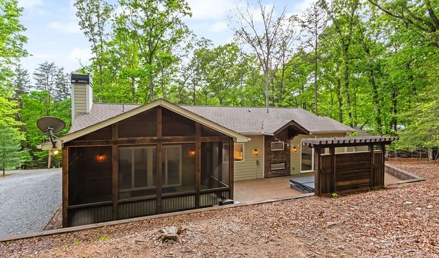 52 Honeysuckle Drive, Blairsville, GA 30512