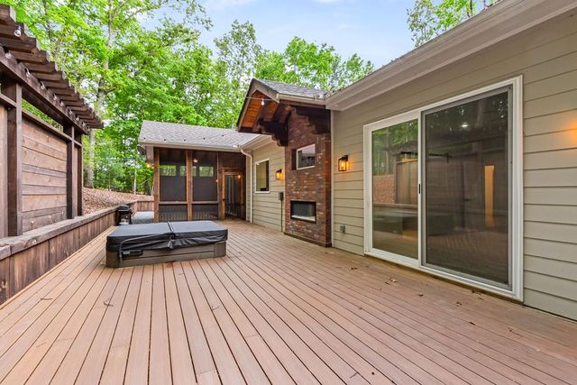 52 Honeysuckle Drive, Blairsville, GA 30512