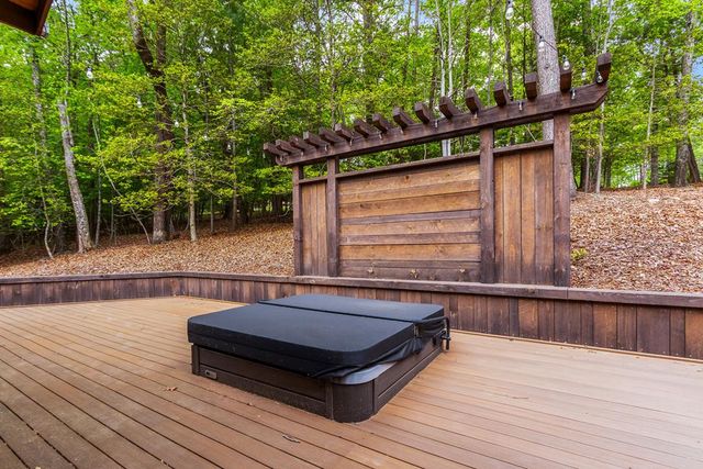 52 Honeysuckle Drive, Blairsville, GA 30512