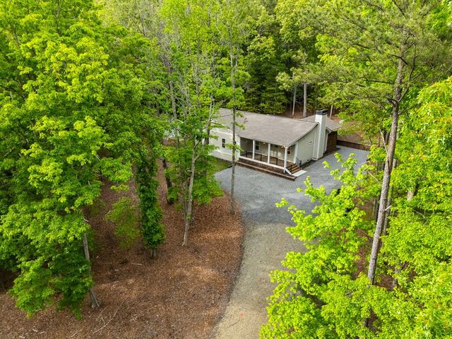 52 Honeysuckle Drive, Blairsville, GA 30512