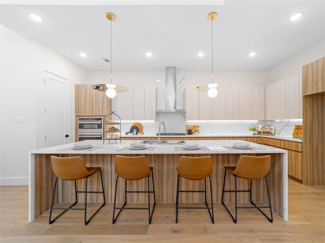 416 Mount Auburn Avenue, Dallas, TX 75223