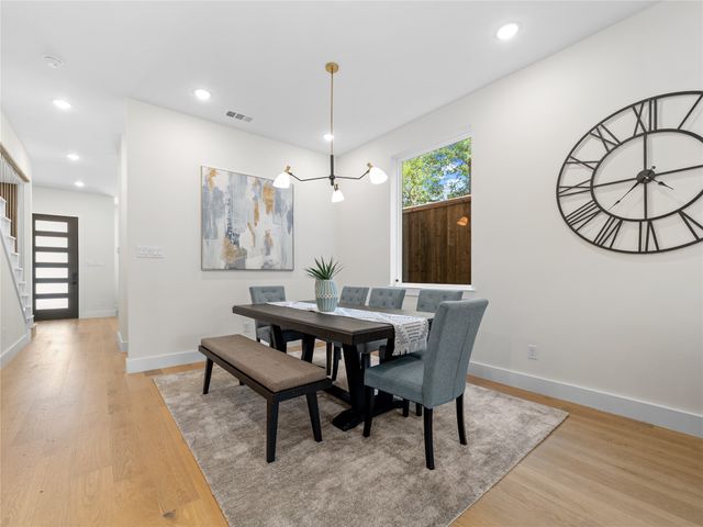 416 Mount Auburn Avenue, Dallas, TX 75223