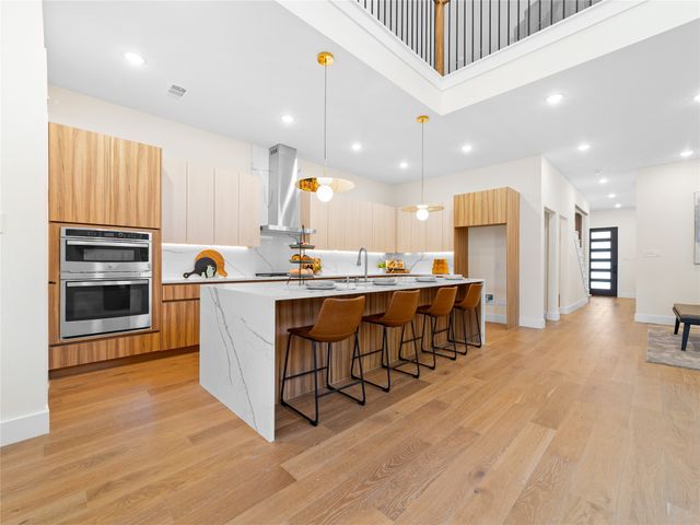 416 Mount Auburn Avenue, Dallas, TX 75223