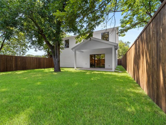 416 Mount Auburn Avenue, Dallas, TX 75223