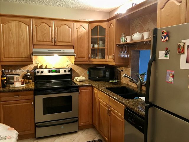 1810 SW 81st Ave 2314, North Lauderdale, FL 33068