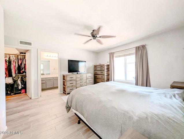3556 E UTOPIA Road, Phoenix, AZ 85050