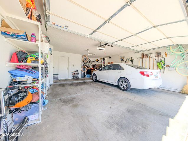 3556 E UTOPIA Road, Phoenix, AZ 85050