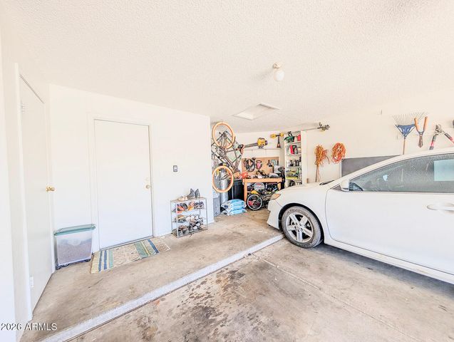 3556 E UTOPIA Road, Phoenix, AZ 85050