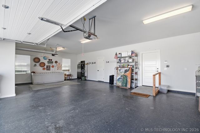 14390 S College Avenue, Bixby, OK 74008