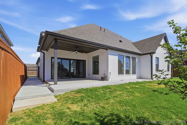 14390 S College Avenue, Bixby, OK 74008