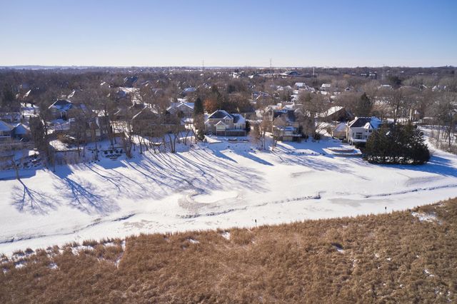 11472 Mount Curve Road, Eden Prairie, MN 55347