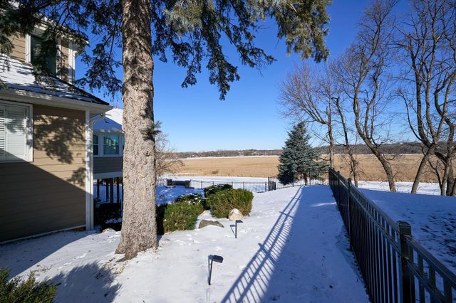 11472 Mount Curve Road, Eden Prairie, MN 55347