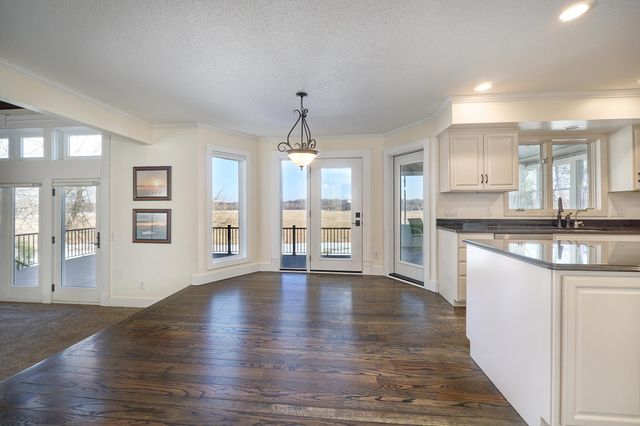 11472 Mount Curve Road, Eden Prairie, MN 55347