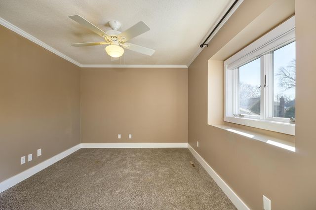 11472 Mount Curve Road, Eden Prairie, MN 55347