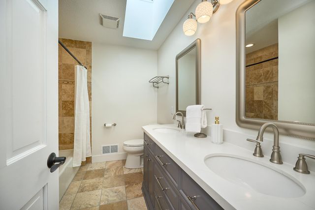 11472 Mount Curve Road, Eden Prairie, MN 55347