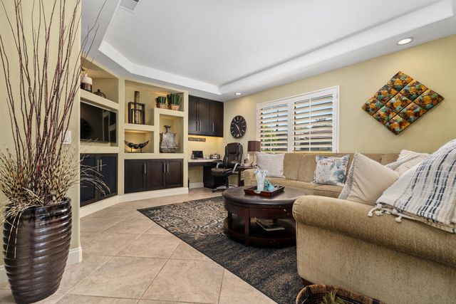 76075 Palm Valley Drive, Palm Desert, CA 92211