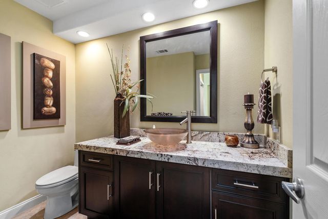 76075 Palm Valley Drive, Palm Desert, CA 92211