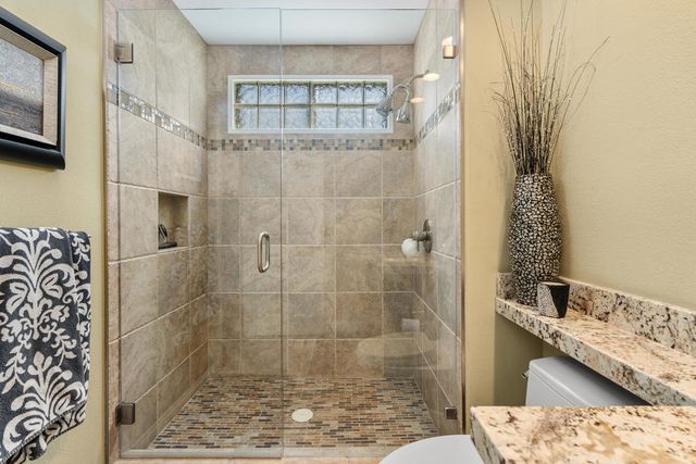 76075 Palm Valley Drive, Palm Desert, CA 92211