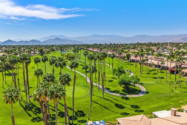 76075 Palm Valley Drive, Palm Desert, CA 92211