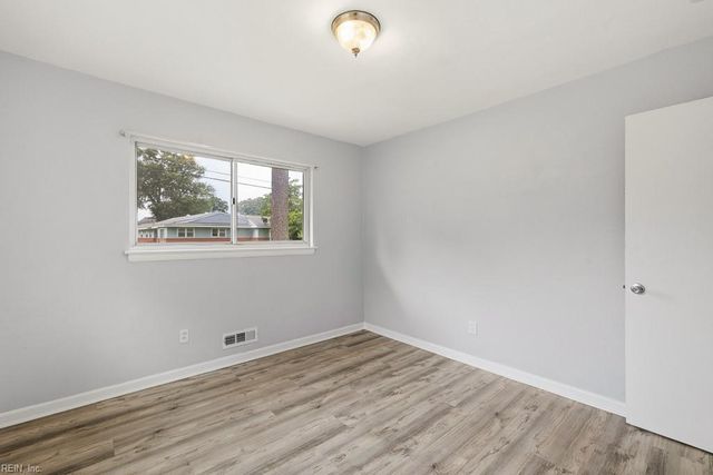 3514 Terry DR, Norfolk, VA 23518