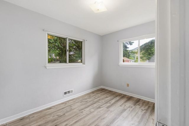 3514 Terry DR, Norfolk, VA 23518
