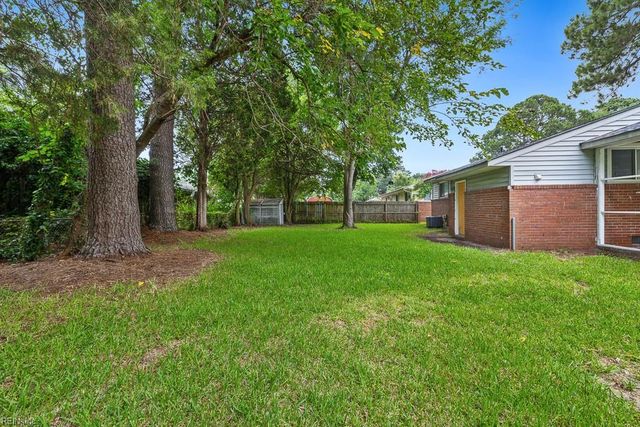 3514 Terry DR, Norfolk, VA 23518