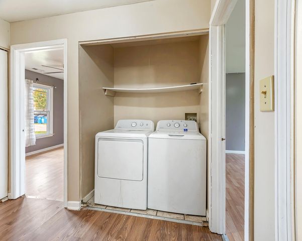 6089 Maryland Street, Merrillville, IN 46410