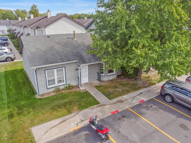 6089 Maryland Street, Merrillville, IN 46410