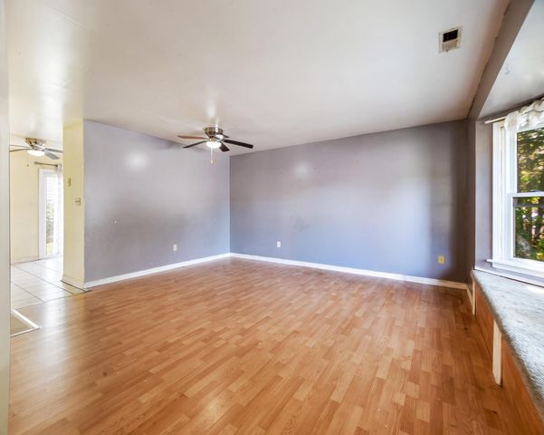 6089 Maryland Street, Merrillville, IN 46410