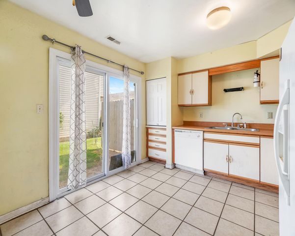 6089 Maryland Street, Merrillville, IN 46410