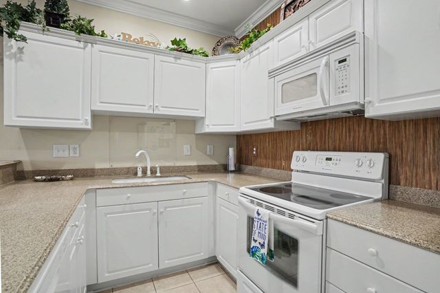 1008 Ray Costin Way Unit 313, Murrells Inlet, SC 29576